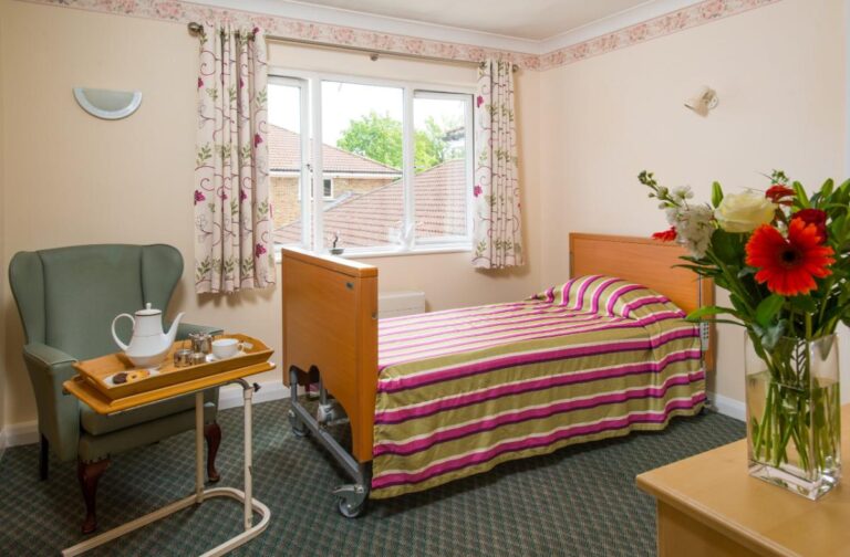 Exceptional Care Tailored to You at Upper Mead
